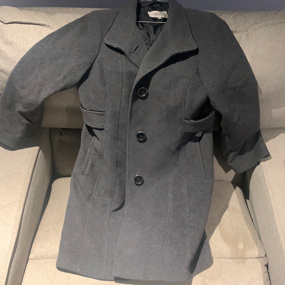 Women’s size 14 petite pea coat- knee length.